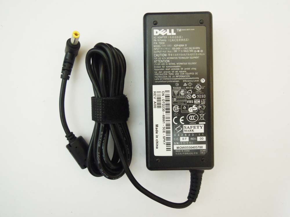 141：DELL　P116G　ノートPC　部品取り用　ジャンク　ACアダプタ無 ノートPC 141：DELL P116G ノートPC 部品取り用 ジャンク ACアダプタ無