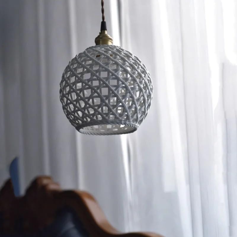 Luminaire suspendu moderne en céramique blanche pour une ambiance de chambre cocooning