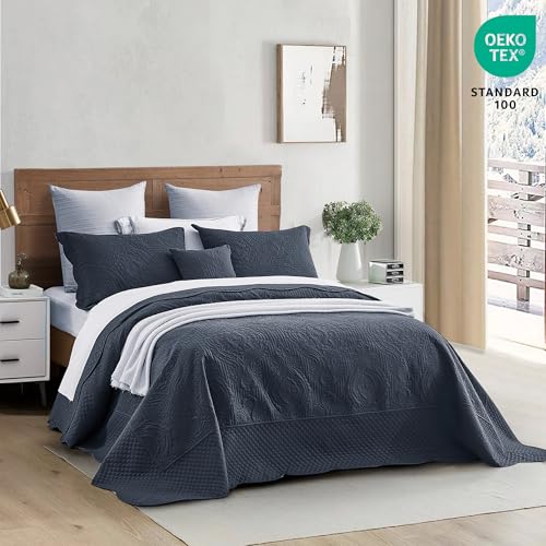 Image of HZ & HY Oversized King Bedspread, Embossed Damask Quilt Set King /Cal King, Lightweight Reversible Coverlet, Scalloped Edge - Deep Classic Look, 5 Piece, Navy Blue