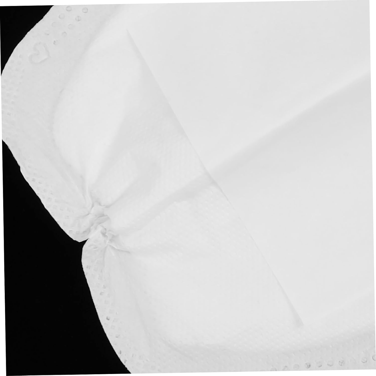 24Pcs Disposable Breast Pads Small Ultra-Thin Breathable Nursing Cushions for Women Breastfeeding Comfortable Absorbent Pads