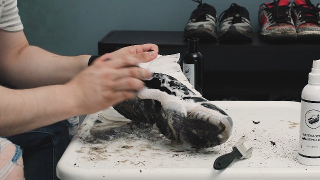 Amazon.com: FACTORY LACED Shoe Cleaning Kit – Complete Sneaker