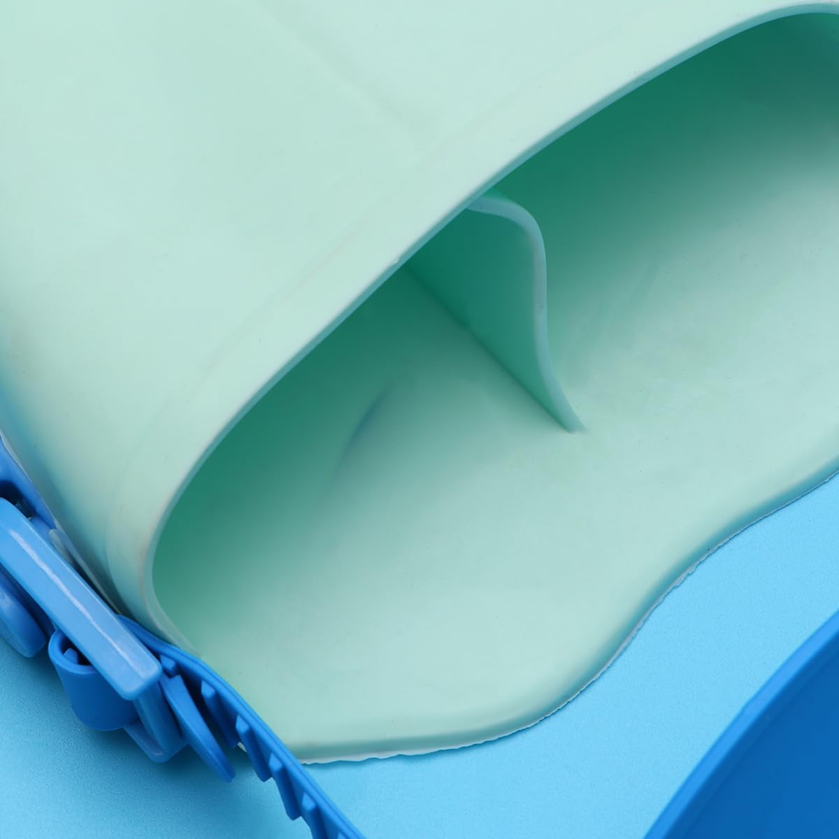 BESPORTBLE 1pc Diving Flippers Monofin Flippers for Swimming Kids Mermaid Flipper Mermaid Dreams Mermaid Fin Conjoined Fins Child