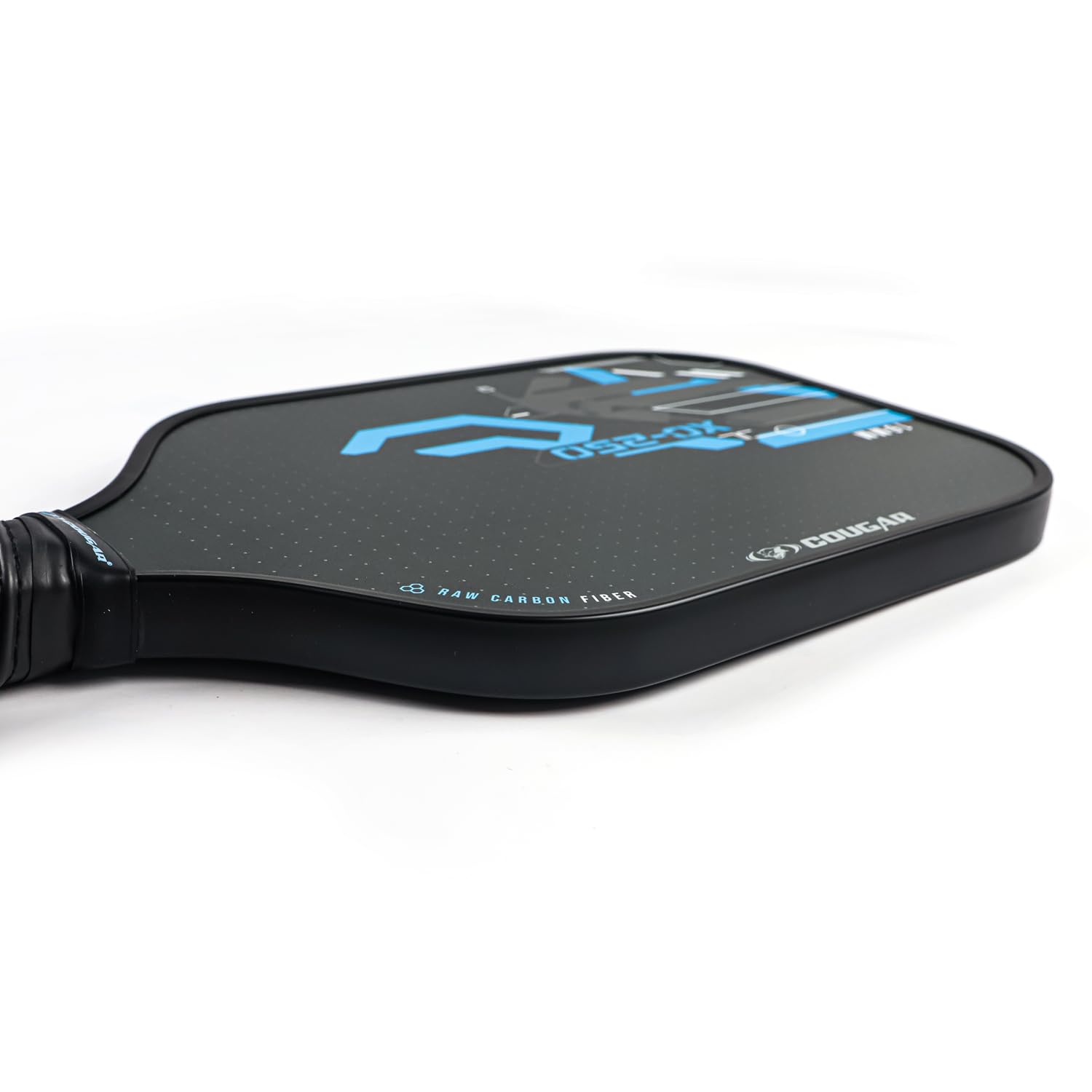 COUGAR Carbon Fibre Pickleball Paddle,(XC-250) Polypropylene Honeycomb Core, 19 mm Thickness, Premium Grip, 225g, 1 Paddle & 1 Performance Balls with Carry Bag 2