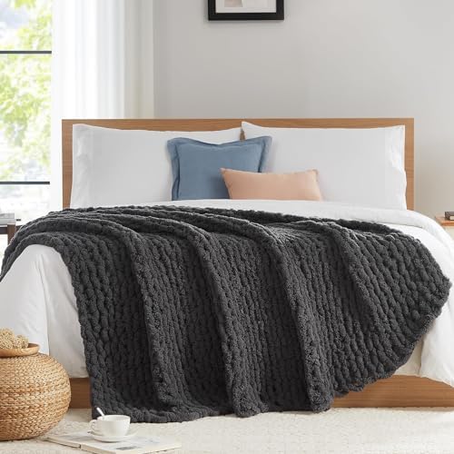 L'AGRATY Grobstrickdecke Für Die Couch, Strickdecke 150x200cm, Dunkelgrau | Handgefertigte Chenille Strickdecke, dicke Zopfstrickdecke für Sofa Bett, stilvolle Dekoration für Schla