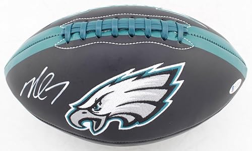 Michael Vick Autographed Football (philadelphia Eagles) - Beckett Coa! - Autographed Footballs