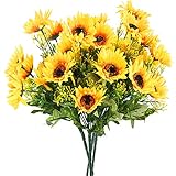 Ramo girasoles falsos, tan vibrante y fresco. ¡También fueron muy duraderos! No tiene que preocuparse por no tener tiempo de riego, poda y otro tipo de mantenimiento y nunca murió.