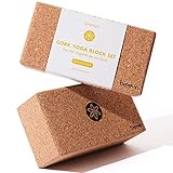 yoga block und gurt 🍃 VIELSEITIGE ANWENDUNG - Durch die breite Auflagefläche ist unser Block im Hoch- und auch im Querformat anwendbar und somit ein Hilfsmittel für Anfänger sowie fortgeschrittene Yogis; Jeder Korkblock ist ca. 22,5 x 12 x 7,5 cm groß und ca. 600g leicht
