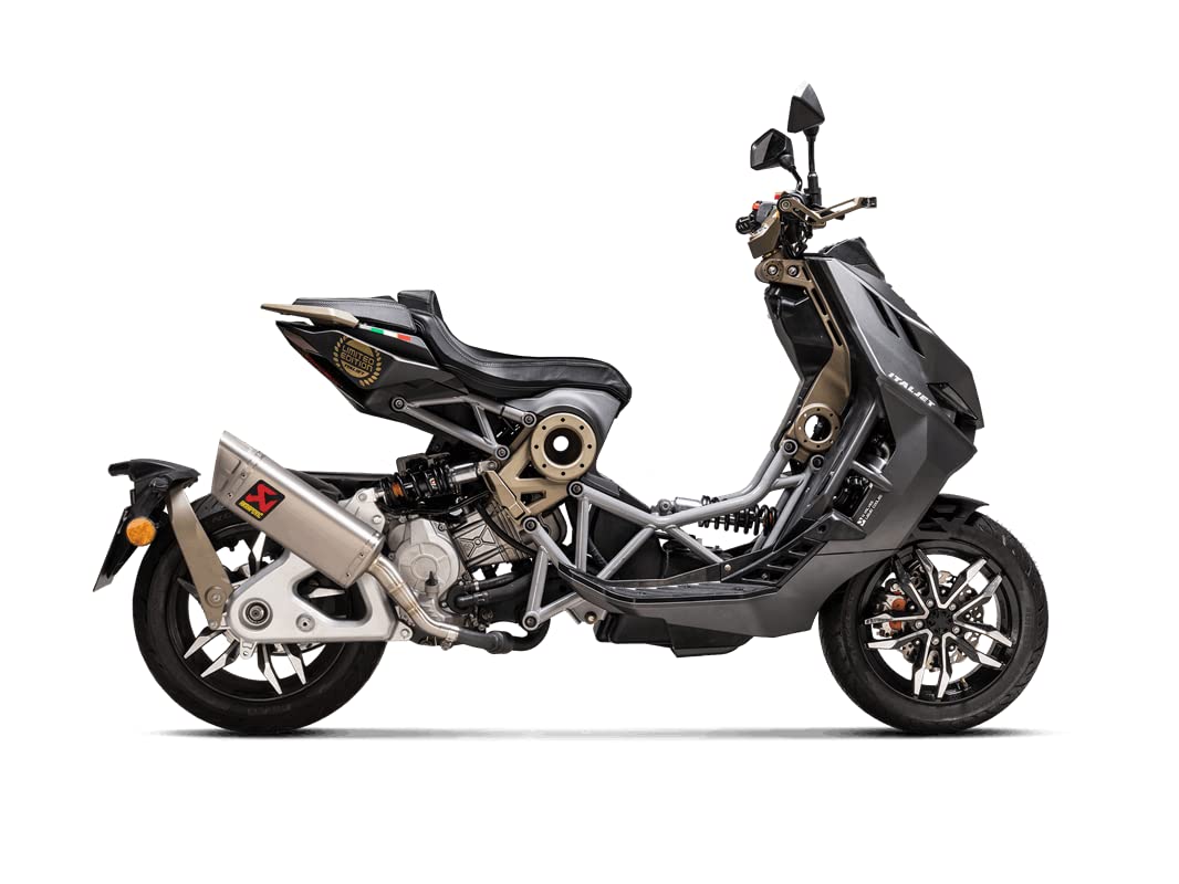 Amazon | アクラポヴィッチ(AKRAPOVIC) スリップオンライン チタン 
