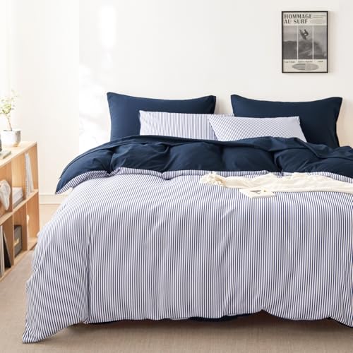 Wake In Cloud - Striped Comforter Set, Ticking Stripe Vertical Pinstripe Neutral Farmhouse Pattern Printed, Soft Lightweight Bedding, 3 Pieces, Navy Blue, Full Size by Wake In Cloud - Used condition - US$24.01