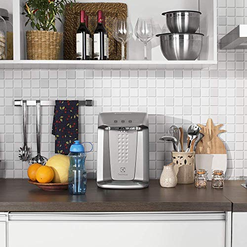 Purificador de Água Gelada Fria e Natural Elétrico Compacto Eletronico placa Electrolux Alerta troca