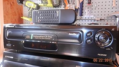 Pioneer CLD-S104 Laserdisc Player