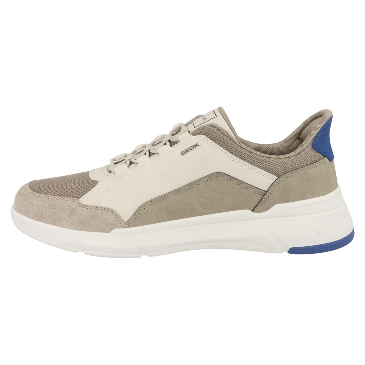 Geox: Auswahl an Schuhen