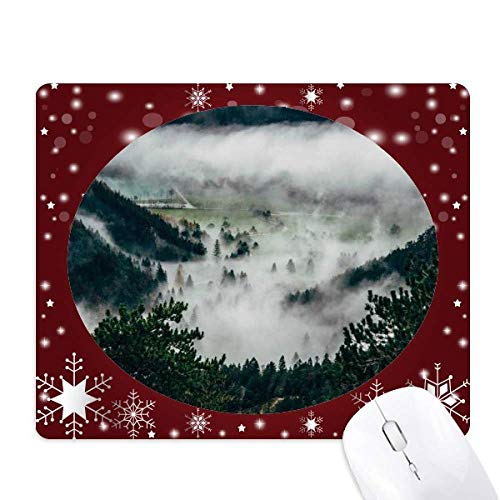 Tapis de souris d'hiver paysage de neige et forêt pour bureau