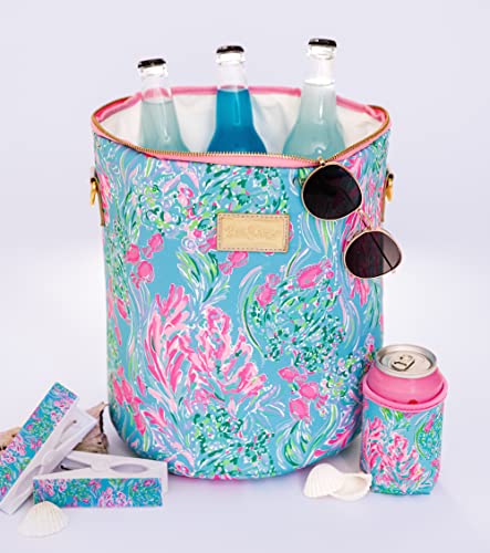 Lilly Pulitzer Pink/Blue Insulated Soft Beach Cooler with Adjustable/Removable Strap and Double Zipper Close, Best Fishes - Thumbnail 4