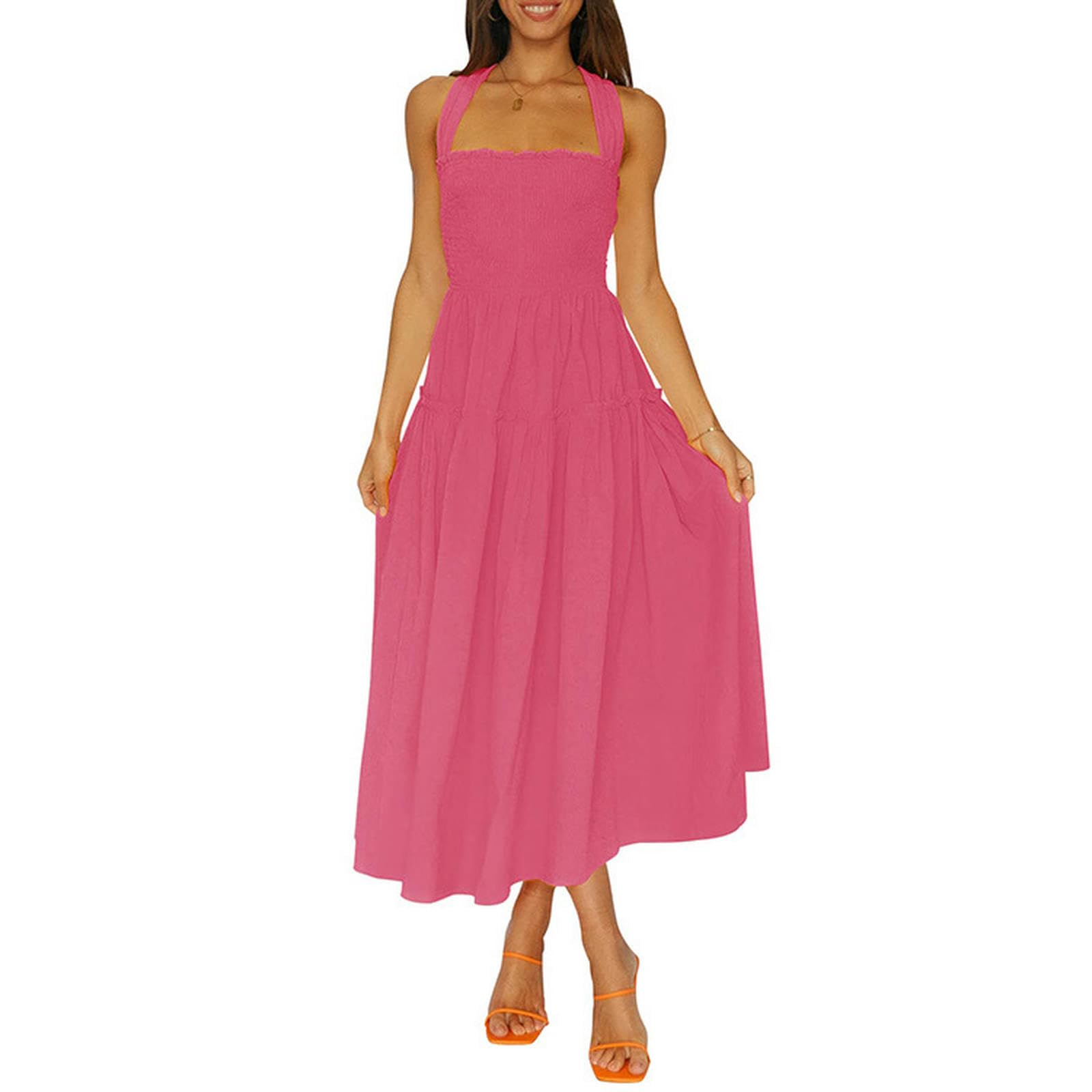 Robe bohème col licou idéale pour vos vacances d'été à la plage