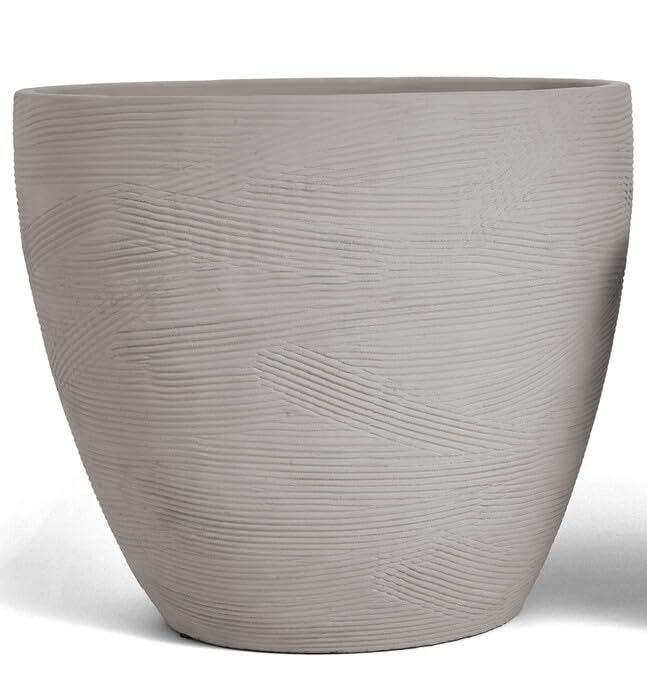 CACHEPOT EM CIMENTO CINZA COM TEXTURAS MART 22x25cm