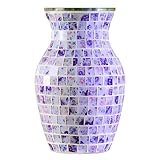 Artisanat exquis : ce vase en verre mosaïque symbolise l'artisanat exceptionnel et le design exquis. Ce n'est pas seulement un vase unique, c'est un témoignage de notre quête artistique. Le vase représente une fusion élégante de la technique mosaïque traditionnelle avec une touche moderne.