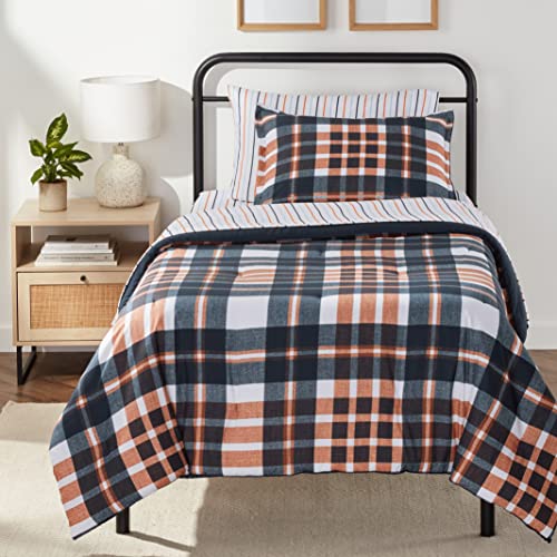Product Image of the Amazon Basics Multi-Piece Lightweight Microfiber Bed-In-A-Bag Comforter Bedding...