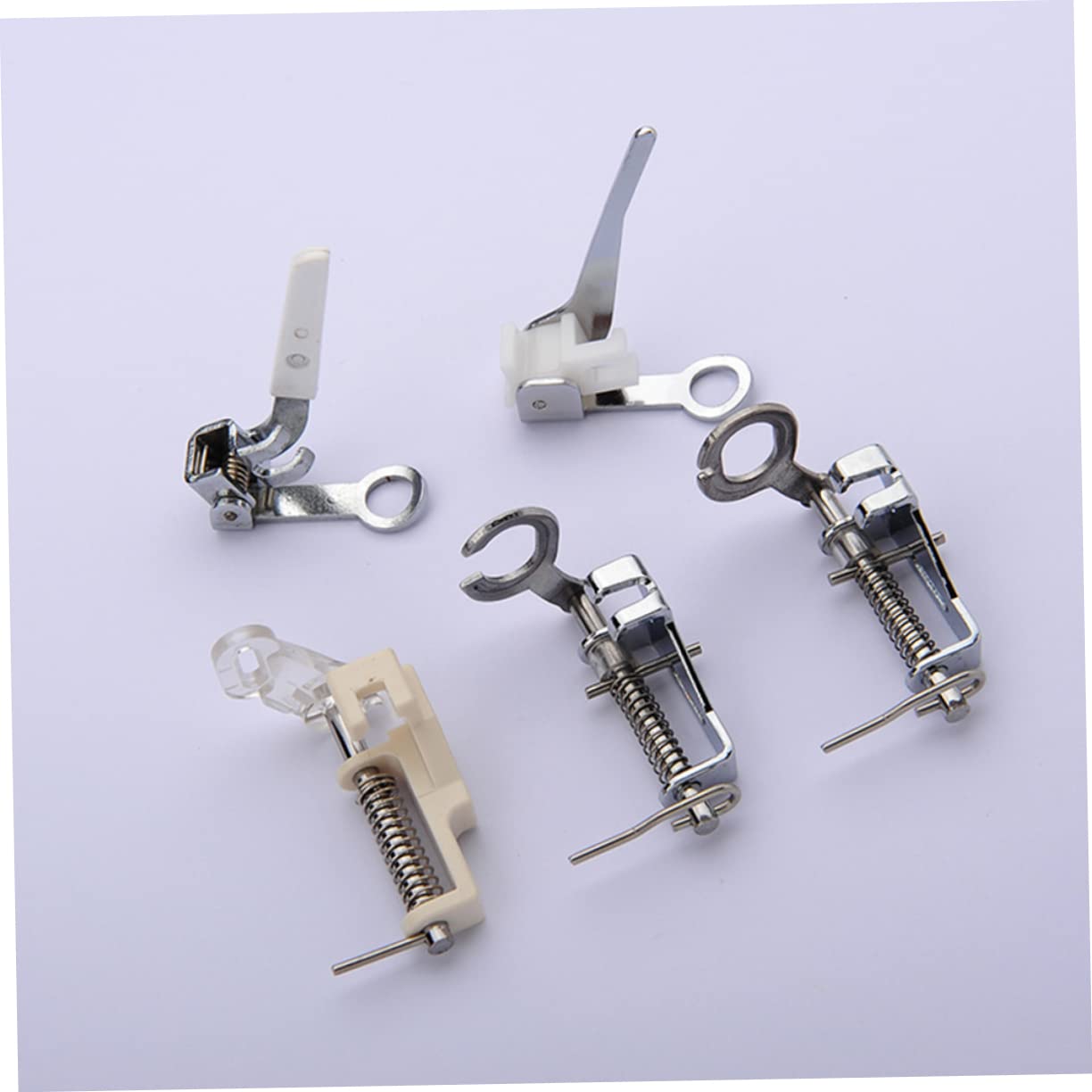 Artibetter 3 Set Piedino per Cucire Portatile Accessorio per Cucire Piedino per Orlare Arrotolato Piedino Universale per Punto Raso Piedini per Cucire Piedini per Macchina da 5 Pezzi * 3