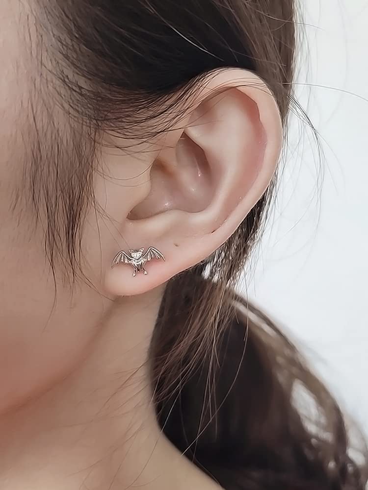 Bonitos aretes de tuerca de cartílago de murciélago para mujeres y hombres, plata de ley 925, diseño de animales pequeños punk, delicados aretes de circonita cúbica, joyería personalizada, joyería de 2