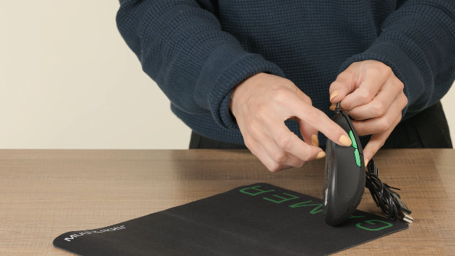 Combo Mouse e Mousepad Gamer 3200DPI Preto e Verde Multilaser