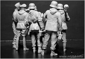 Amazon.com: Master Box MB35162 1/35 German 6 Combat Soldiers