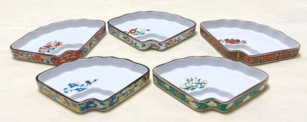 伊万里焼　手描き扇型皿3枚　取り皿3枚セット【中古品】 伊万里焼 手描き扇型皿3枚 取り皿3枚セット【中古品】 皿・プレート