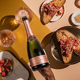 Pongracz Rose Chardonnay Pinot Noir Methode Cap Classique, 75cl | Chardonnay Sparkling Rose Wine – Pongracz