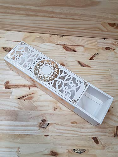 Dounia Mariage Boite à Gâteau Blanc/Doré 25 Pièces Cover
