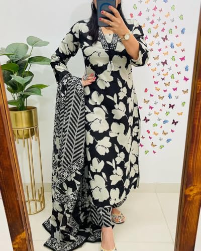 Image of Rangnavi Women's Floral Printed Stright Kurta with Pant & Dupatta Set | Ethnic set | Kurta set
