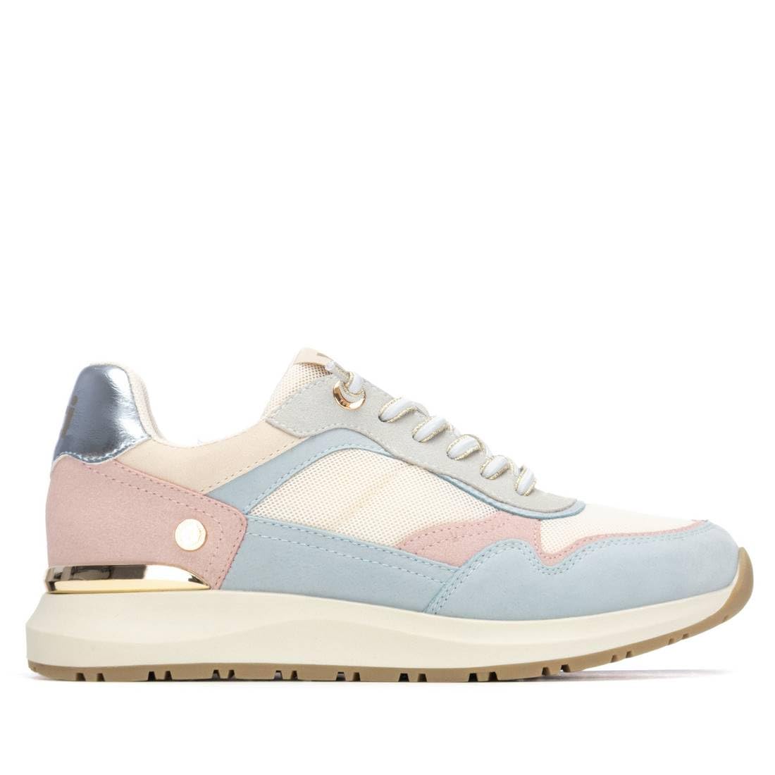 XTI - Sneakers Kobiety - Wygodne i wszechstronne obuwie – moda casualowa