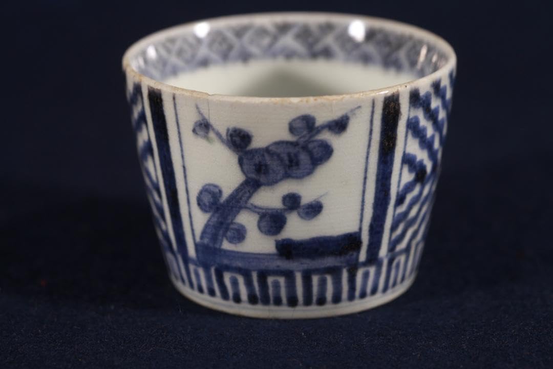331 古伊万里染付窓絵梅文蕎麦猪口 幕末 無傷