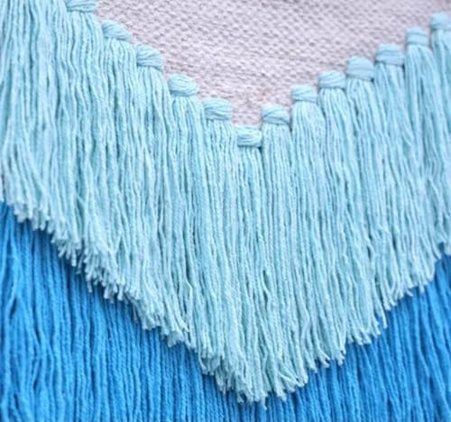 Tapisserie tissée bohème macramé bleu finitions main - 3