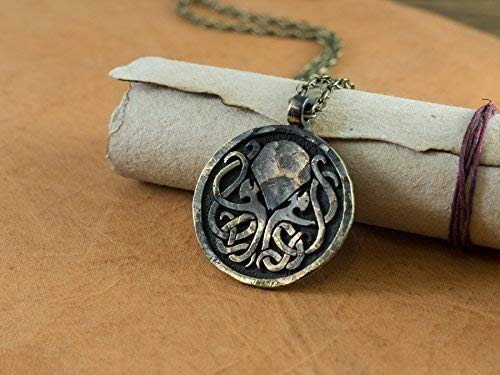 Handcrafted-HP-Lovecraft-Cthulhu-Octopus-Necklace-Pendant-Jewelry-Amulet-Made-Solid-Brass-Casting-Necklace-for-Men-and-Women
