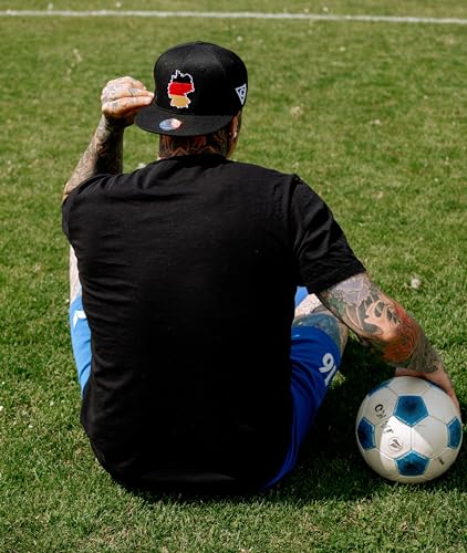 Image of Capiche [99+ Variations] Special Series Snapback Cap - One Size Unisex Men