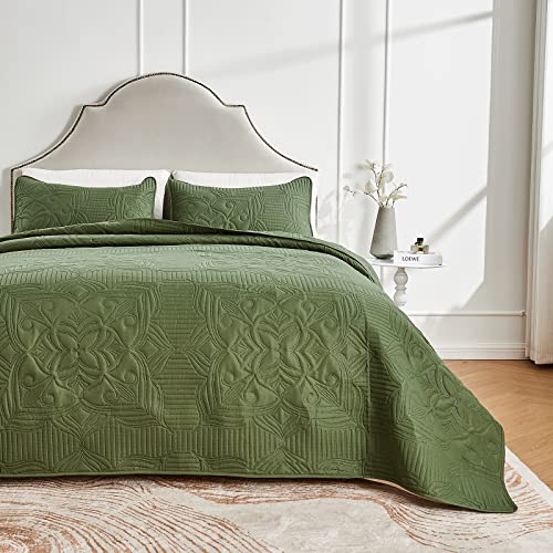 beeweed Colcha Tiro de Cama 240x260cm Verde Oliva, Colchas de Microfibra, Tiro del Edredón Tiro de Cama Manta Ligera, Edredón Cosido con Ultrasonidos con 2 Fundas de Almohada, Estampado Floral