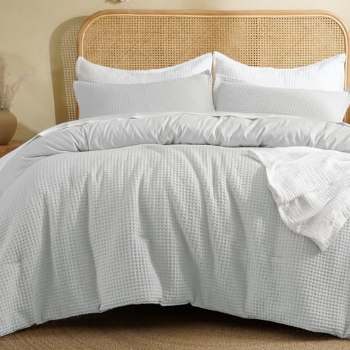 Image of David's Home Textured Summer Waffle Weave Comforter Set, Queen, Light Grey | Cozy Soft Lightweight Breathable Fluffy Durable Hotel Bedding with Pillow Shams for All Season, Luxury Home Decor, Giftable