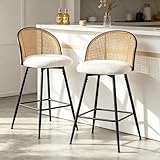 Vestibilità perfetta, comfort duraturo: la sedia girevole alta 65 cm è progettata per un'altezza standard (90-101 cm). La spaziosa seduta (39,1 cm di profondità x 47 cm di larghezza) è composta da un doppio strato di schiuma altamente elastica in grado di resistere alle deformazioni e mantiene la sua forma morbida e la sua forza di sostegno.