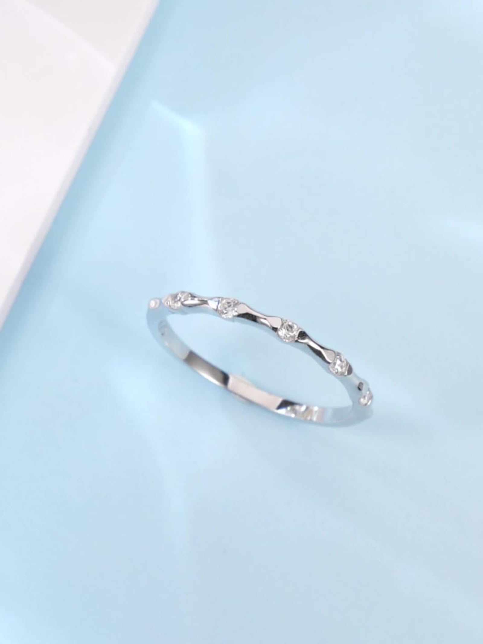 Bague Diamant Or Blanc Femme 9/14/18 carats, Bague Fine Anneau Empilable en Or Véritable
