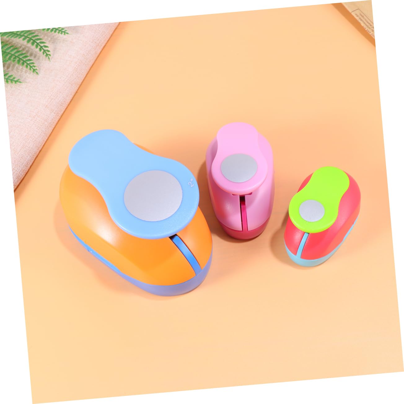 NUOBESTY 3 Pcs Round Paper Punch Craft Hole Puncher Punch Set for Scrapbooking DIY Paper Cutting Random Color
