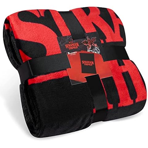 Stranger Things Blanket Throw Bedroom Accessories Fleece Blanket, Hellfire Club Soft Warm Winter Bed Throw 150 x 130cm Official Stranger Things Merch (Red) Cover