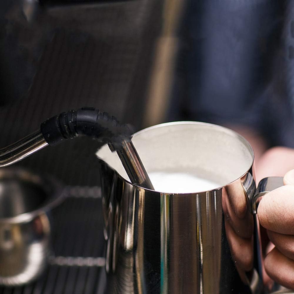 2 Bricco per Latte in Acciaio Inox Caraffa per Montalatte 150 ml Latte Brocca in Schiuma per caffè e Latte Art Perfetto per Montalatte Caffettiera Cappuccino Macchiato