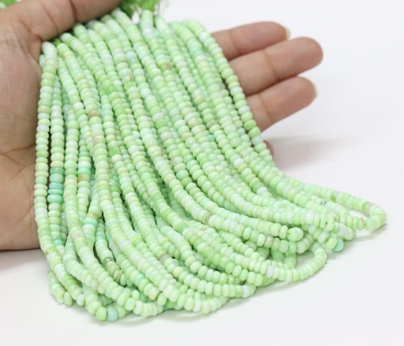 Perles rondes lisses opale verte 10,2mm : finis les trous bouchés !