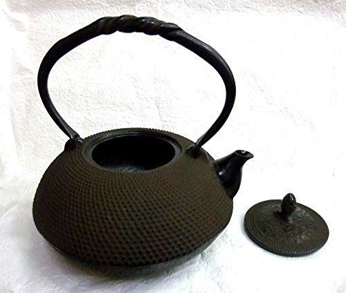 南部鉄瓶　南部鉄器　盛栄堂　金秀作　平丸アラレ Amazon | 南部鉄瓶 平丸 アラレ 1.8L | 盛栄堂 | 鉄瓶 通販