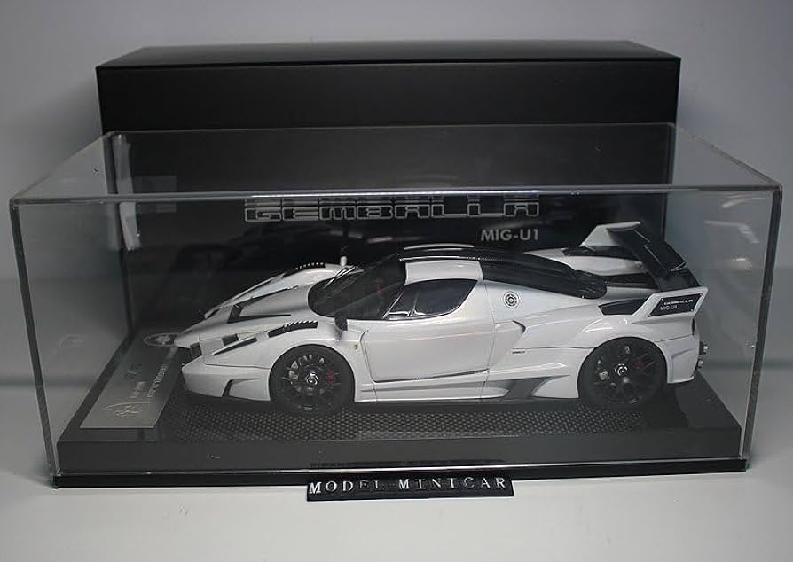 Amazon.co.jp: Gemballa特注 1/18 エンツォ Enzo ゲンバラ MIG