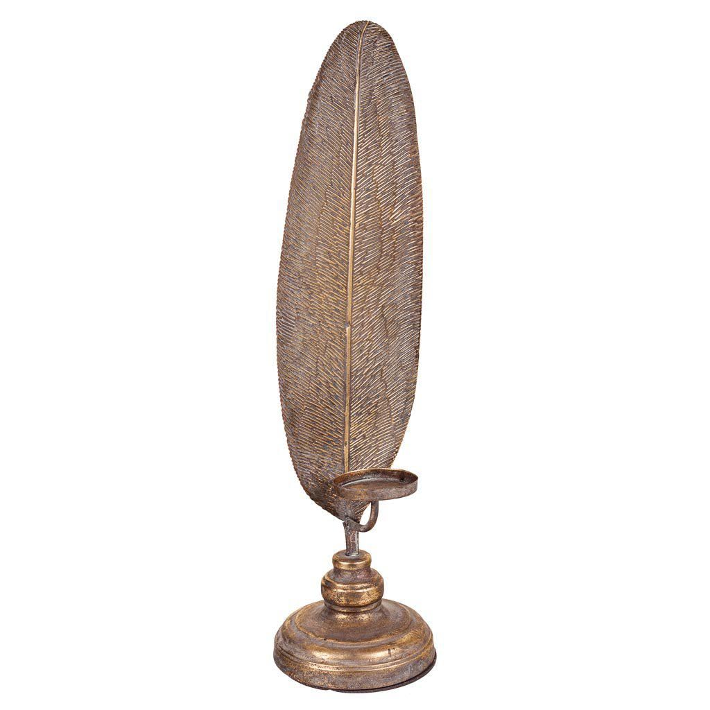 Candelabra De Metal