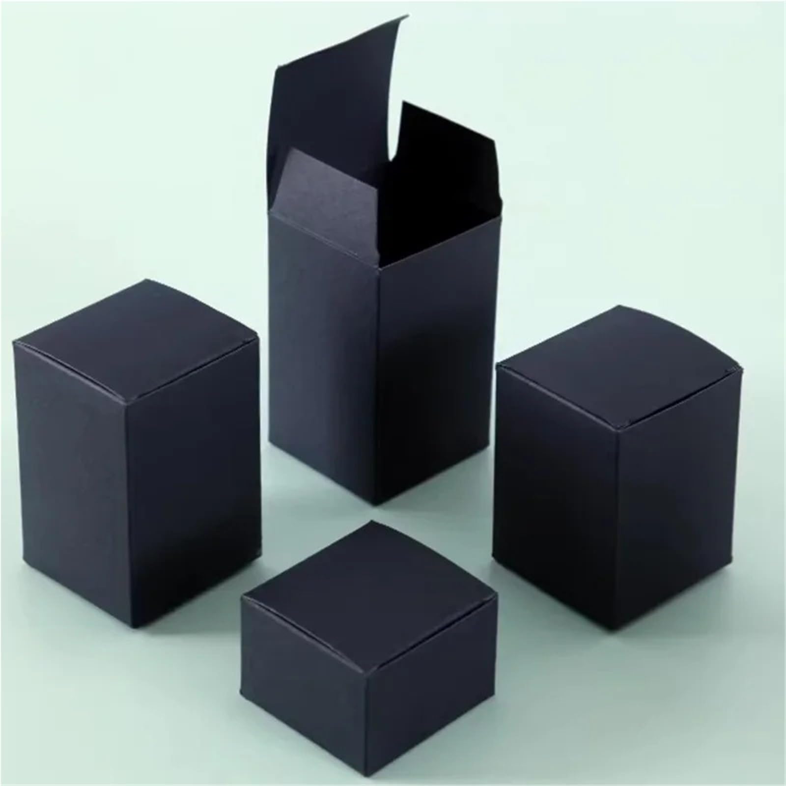 Packung Kraftpapier-Lippenstiftetuis 50 Stück schwarze Geschenkbox aus Pappe