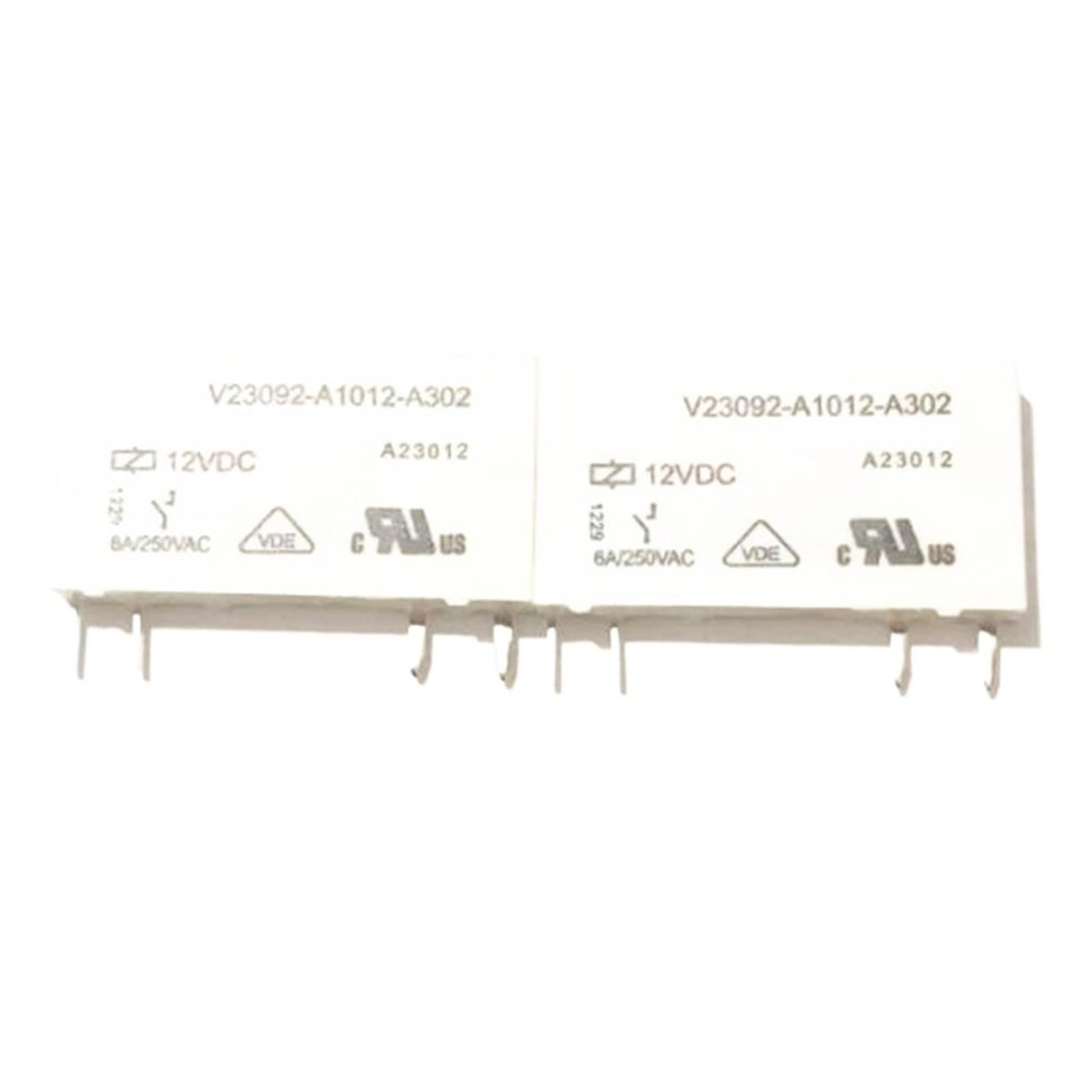 Relais V23092-A1012-A302 12V DC 4 pin pour circuit imprimé