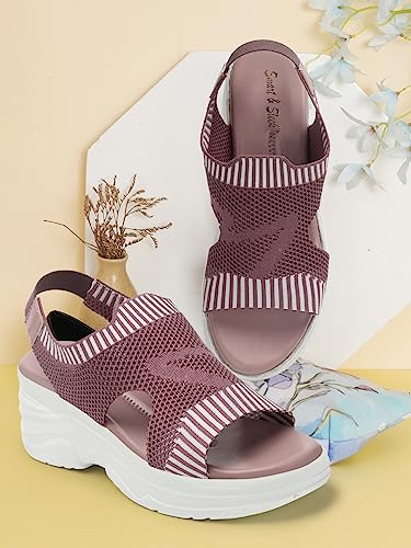 Image of Smart & Sleek Women Lightweight Sports Flatforms Sandals-AB69