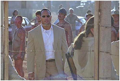The Rundown Dwayne Johnson The Rock as Beck in Suit and Sunglasses ...